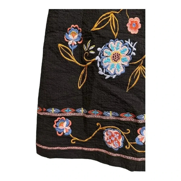 Loft Floral Embroidered Black Mini Skort | Size 2‎ - Picture 3 of 6